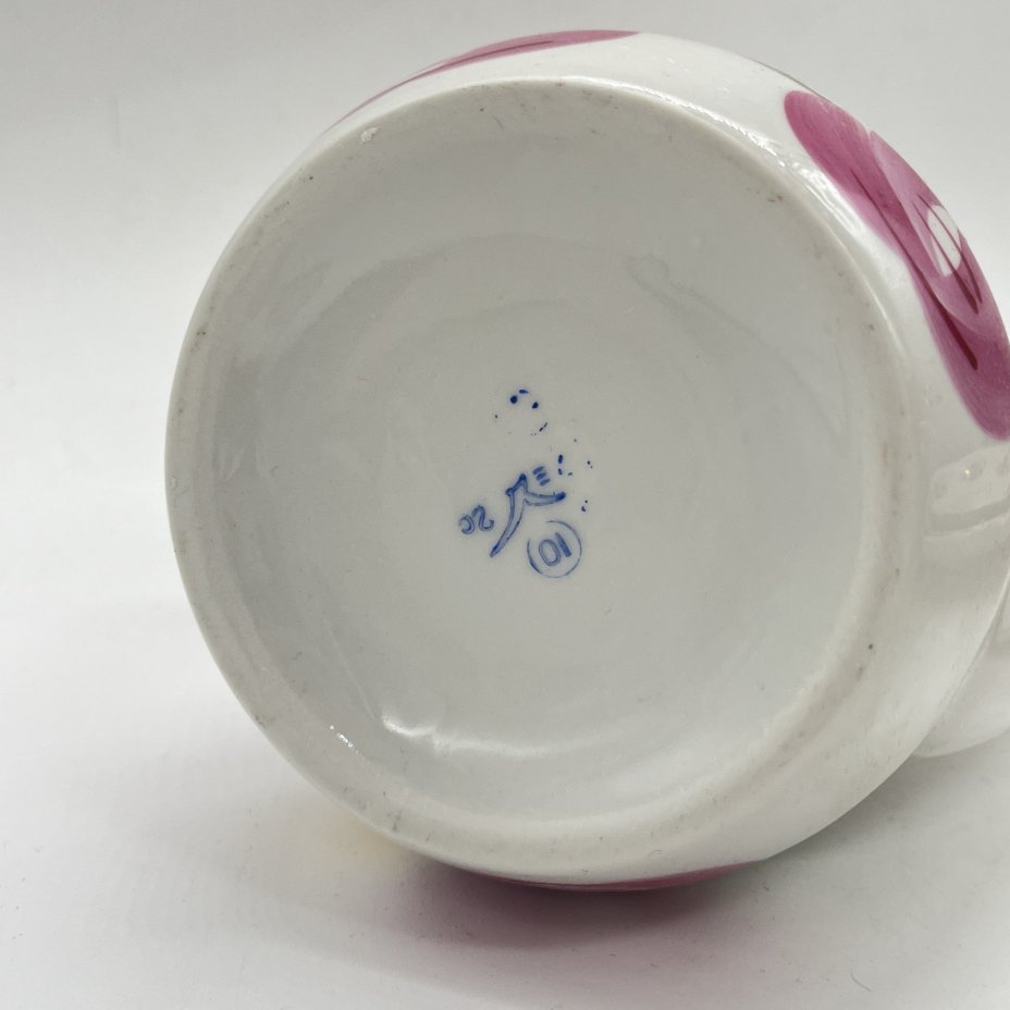 Чайник доливной с расписным цветочным декором, фарфор, роспись, золочение, Краснодарский фарфорово-фаянсовый завод «Чайка», СССР, 1960-1990 гг.