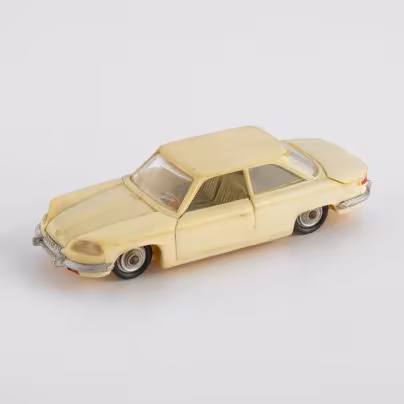 Модель коллекционная "Panhard 24 ВТ" 1:43