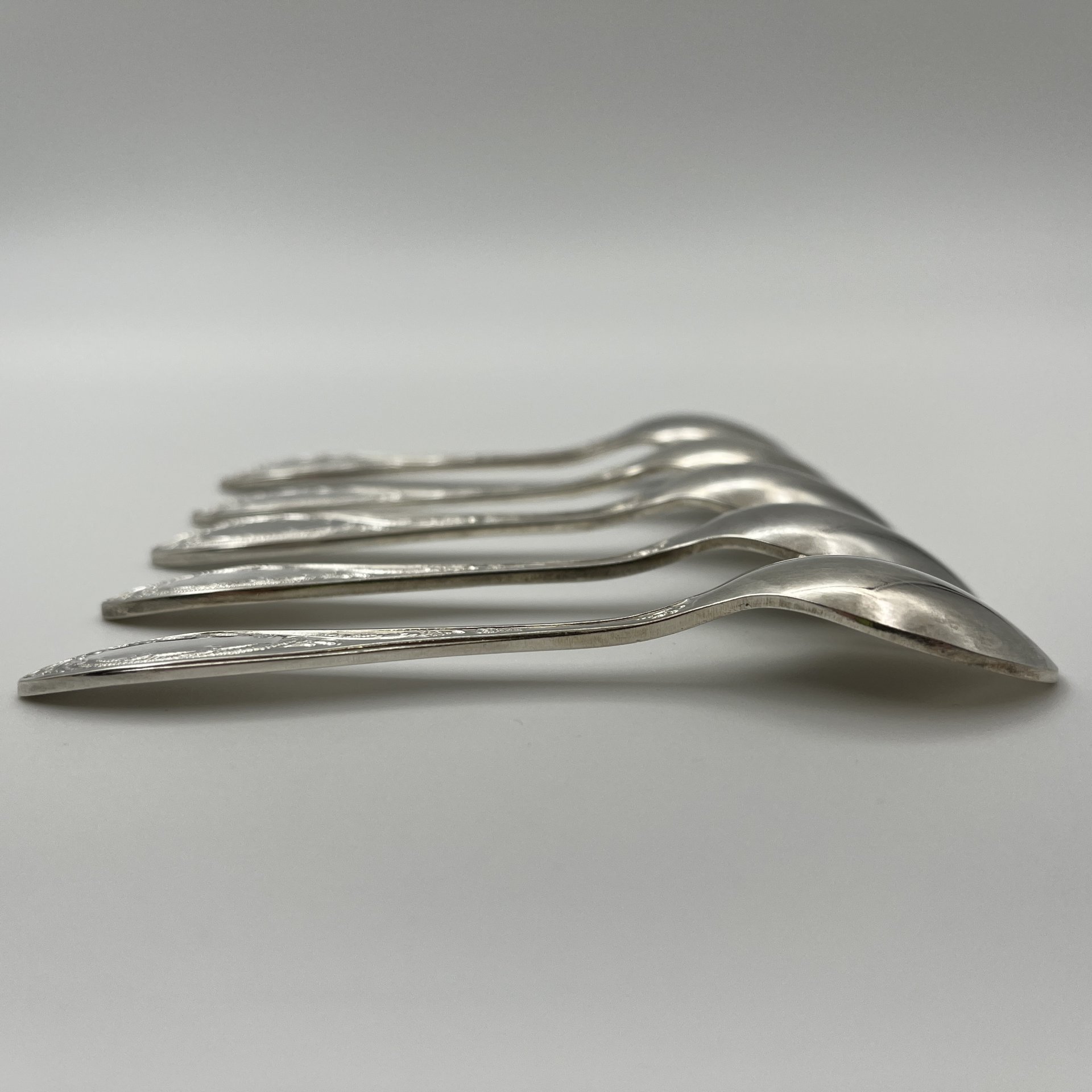 Набор кофейных ложек "Пламя" на 5 персон, мНЦ (медь-никель-цинк), Кольчугинский завод цветных металлов, СССР, 1970-1990 гг.