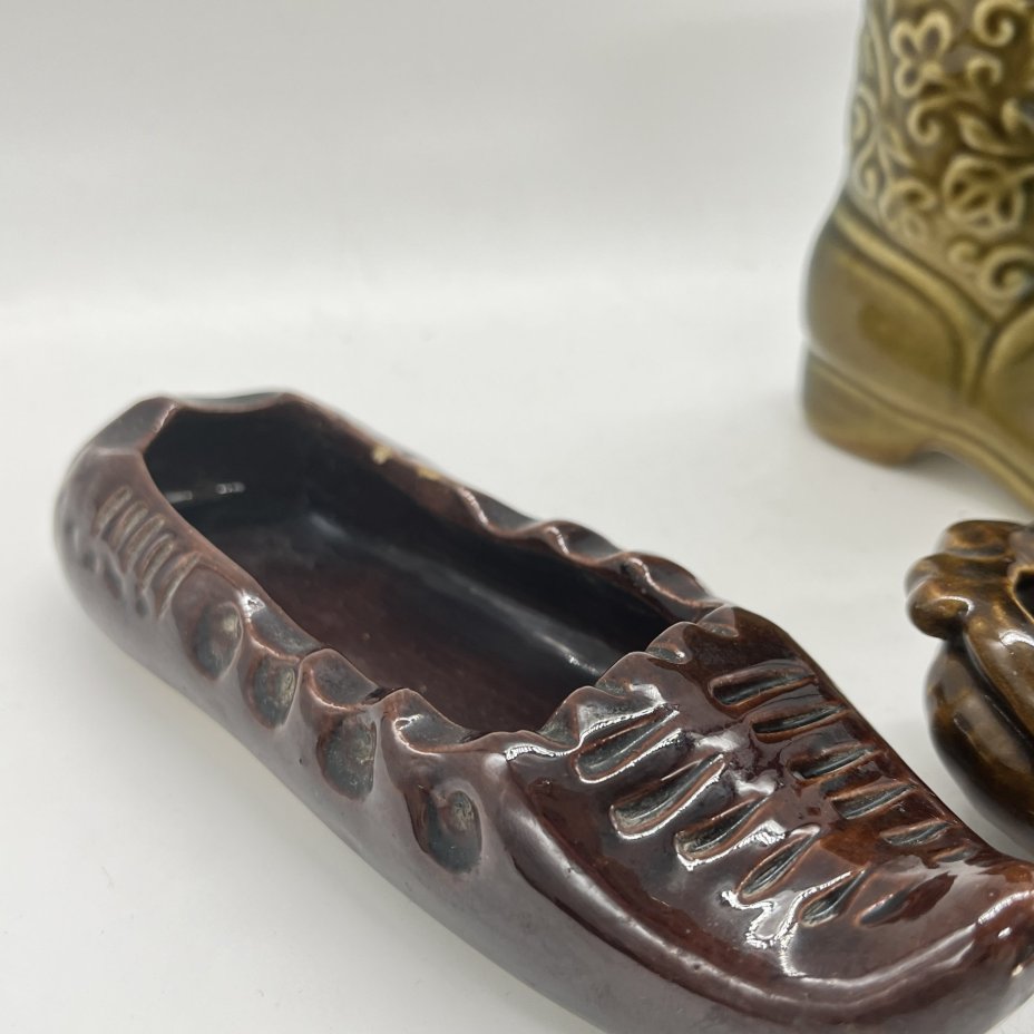 Набор из 3 статуэток/ пепельниц "Обувь" (подбор)