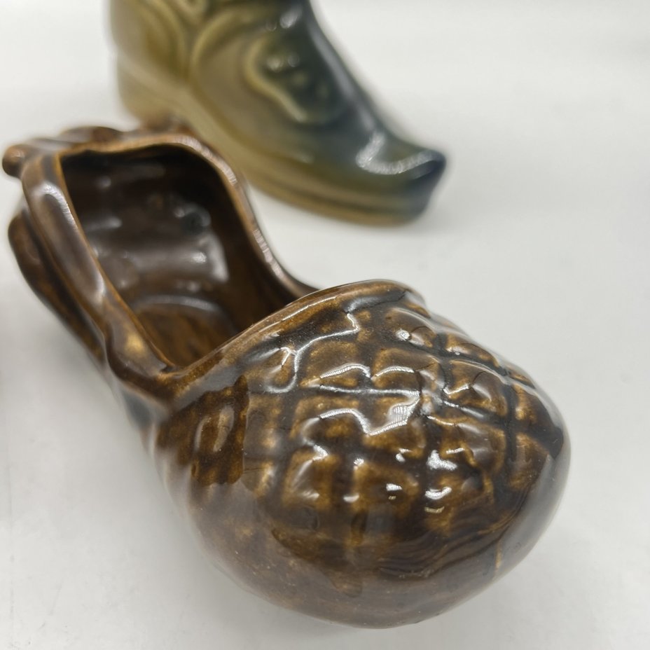 Набор из 3 статуэток/ пепельниц "Обувь" (подбор)