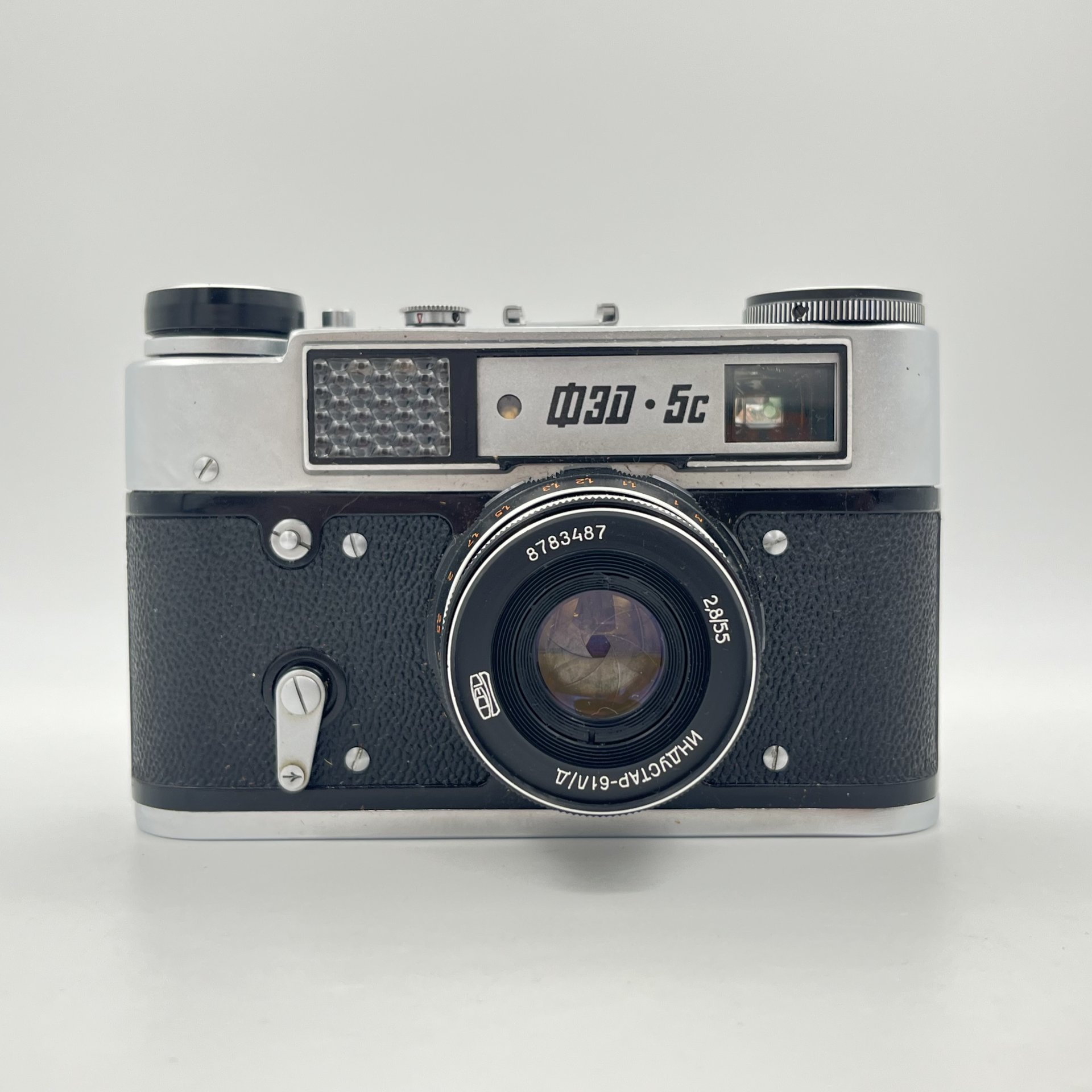 Фотоаппарат "ФЭД-5с" с объективом "Индустар-61 Л/Д" в оригинальном кофре, Харьковский машиностроительный завод им. Дзержинского (ФЭД)