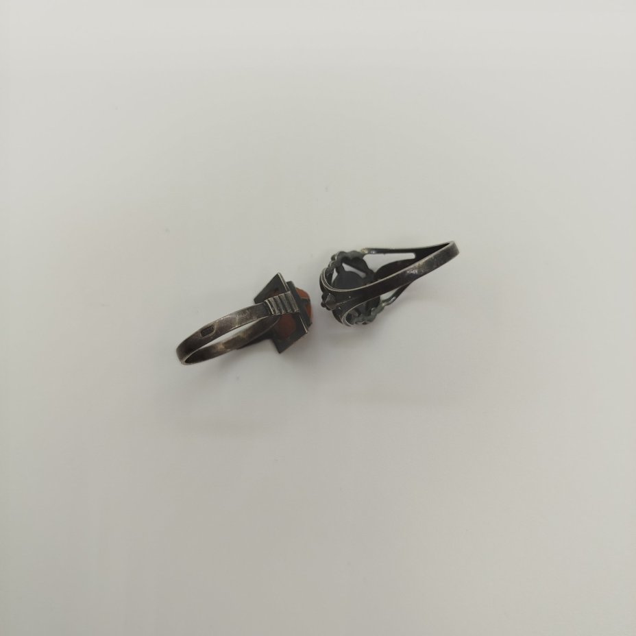 Набор из двух колец лаконичного дизайна