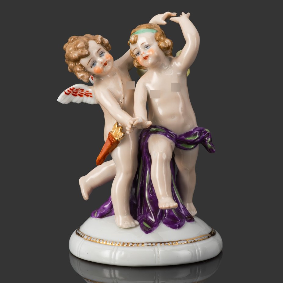 Статуэтка "Танцующие путти", Фарфоровая мануфактура Людвигсбург, фарфор, роспись, золочение, Германия, 1948-1990 гг.