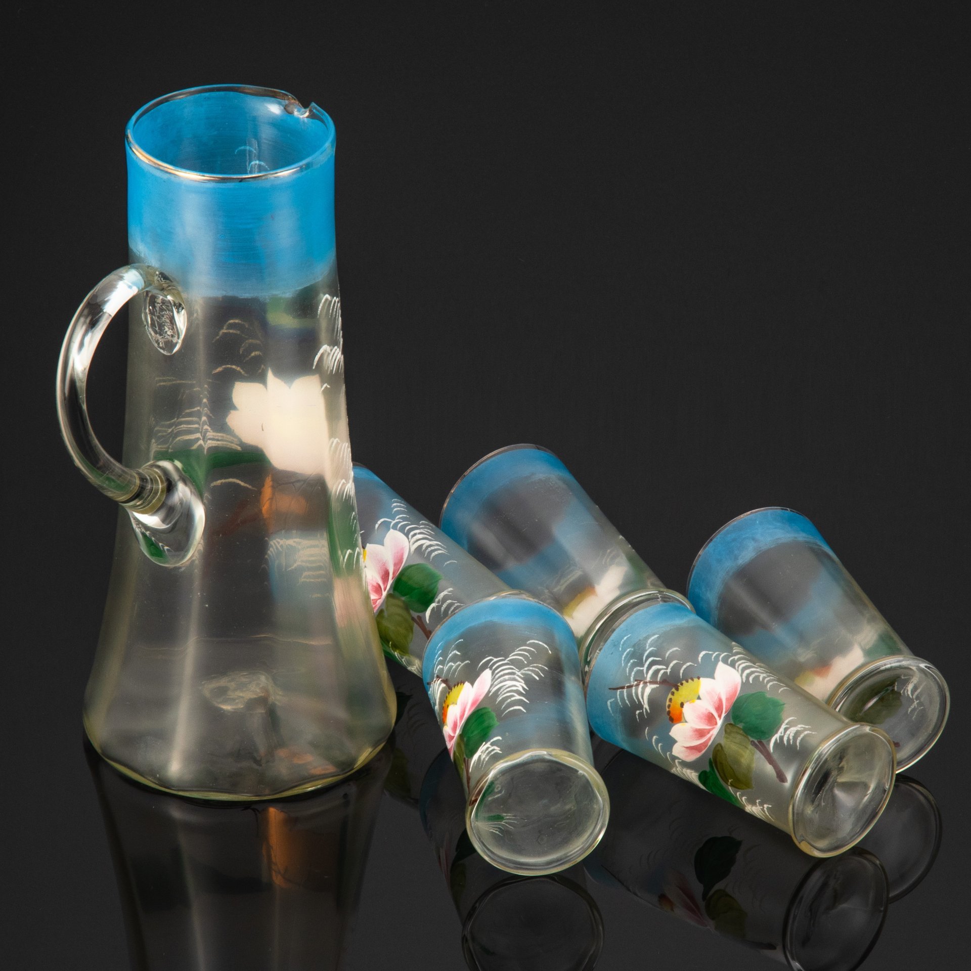 Набор для подачи прохладительных напитков на 5 персон (кувшин и 5 стаканов), украшенный цветами