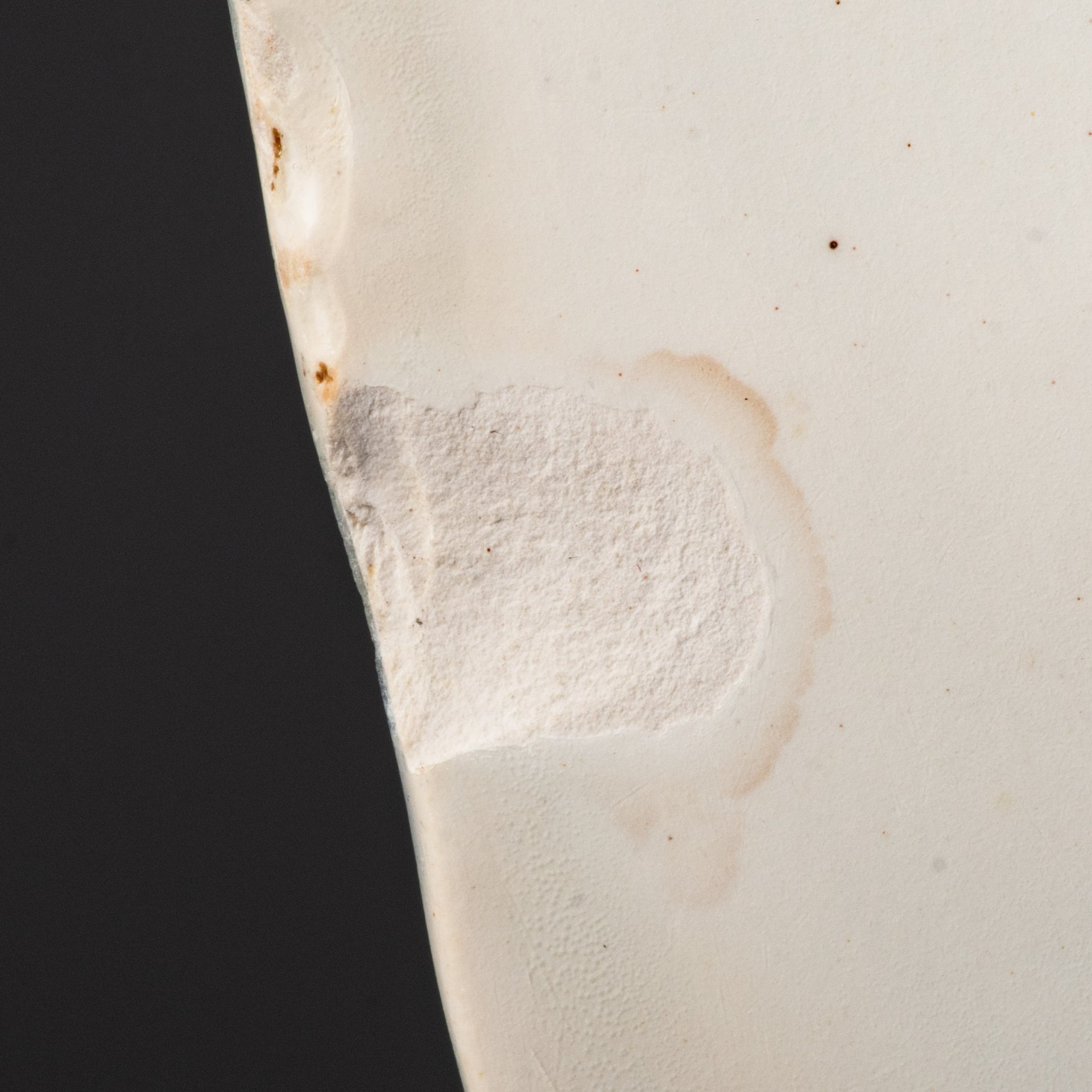 Блюдо (сухарница) "Рушник" в сине-зелёной гамме, фаянс, роспись, Конаковский фаянсовый завод им. М.И. Калинина (ЗиК Конаково), СССР, 1946-1950 гг.