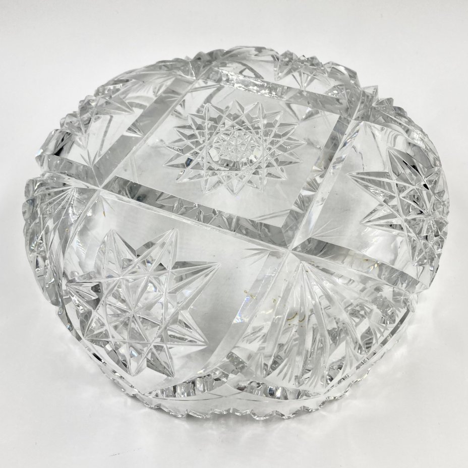 Большой салатник с резным декором, хрусталь, алмазная грань, СССР, 1970-1990 гг.