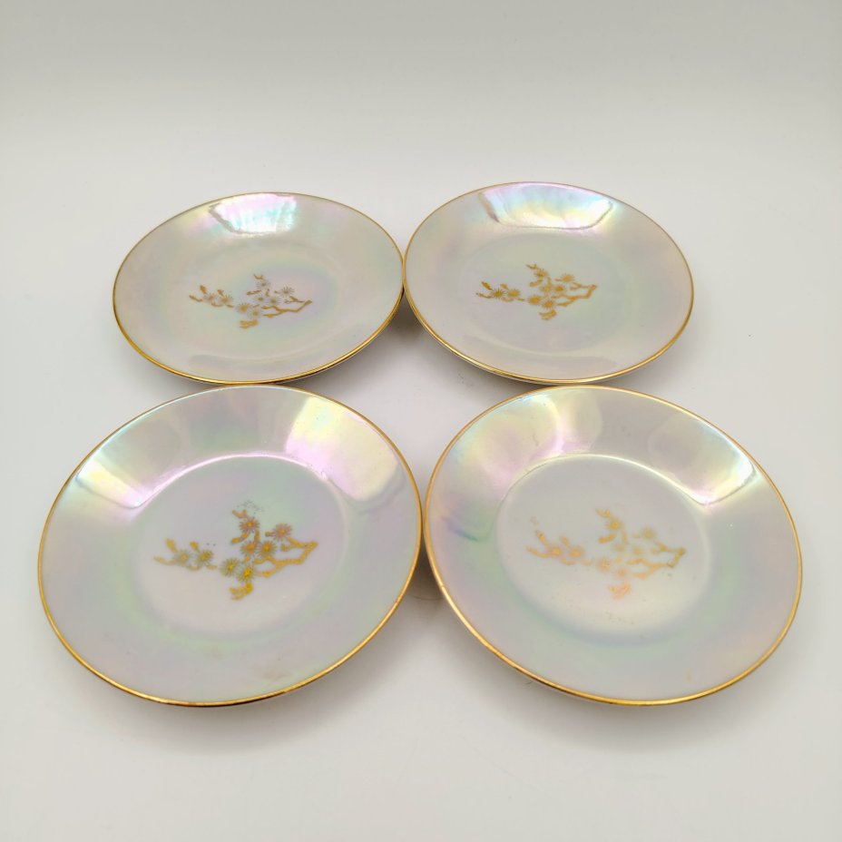 Набор из 4-х розеток с растительным декором, фарфор, люстр, золочение, Colditz (Кольдиц), ГДР, 1960-1980 гг.