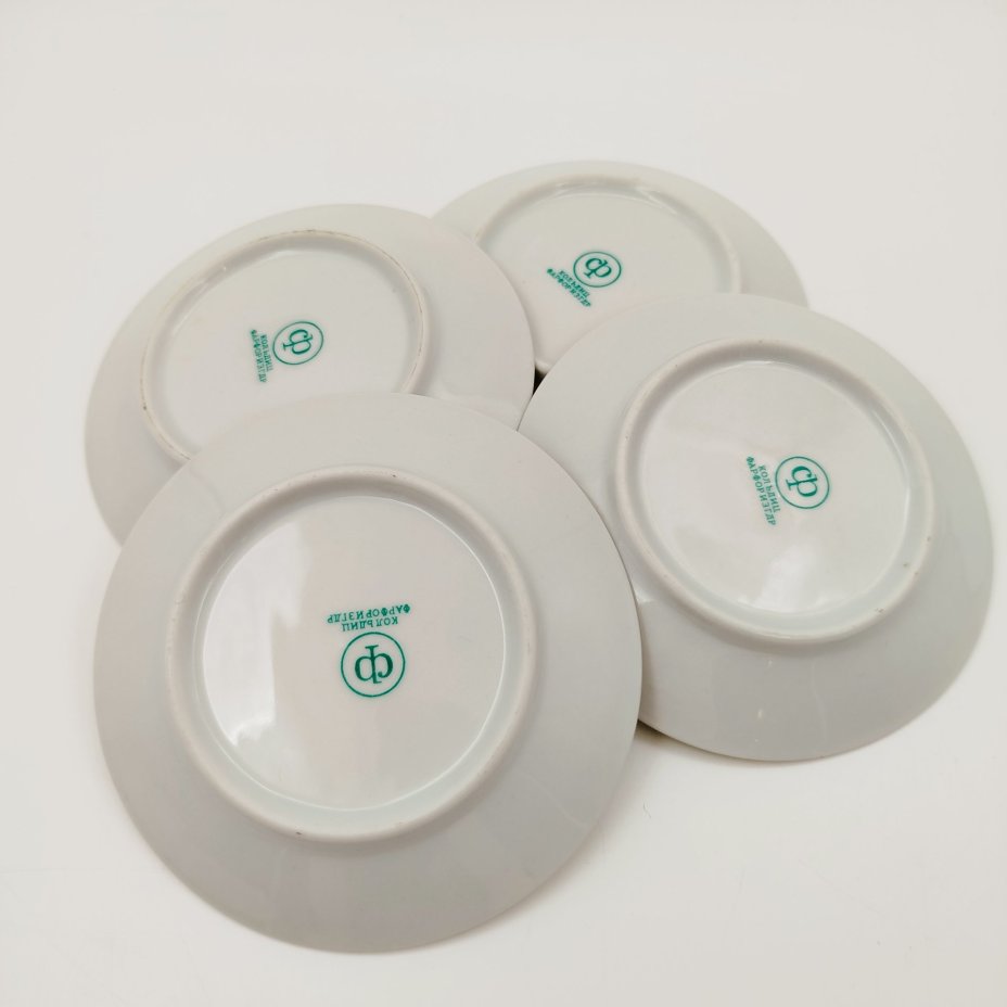 Набор из 4-х розеток с растительным декором, фарфор, люстр, золочение, Colditz (Кольдиц), ГДР, 1960-1980 гг.