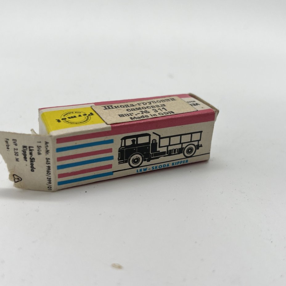 Модель автомобиля "Грузовик-Шкода" 1:180 в оригинальной упаковке, Permot