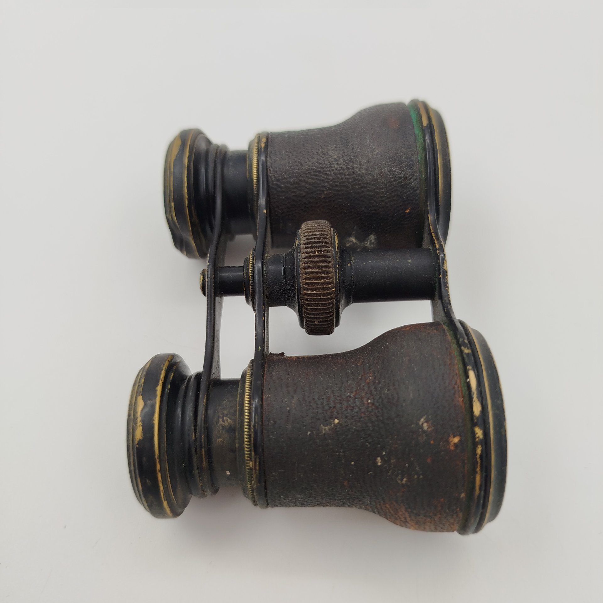 Бинокль театральный, металл, кожа, стекло, Франция, 1900-1920 гг.
