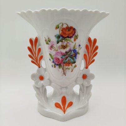 Ваза с цветочным декором, фарфор, роспись, Франция, 1900-1930 гг.