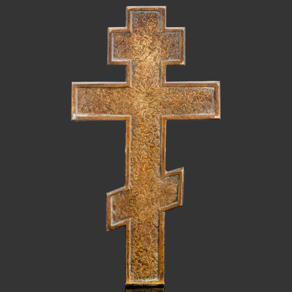 Крест киотный "Распятие Христово" с растительным декором на обороте
