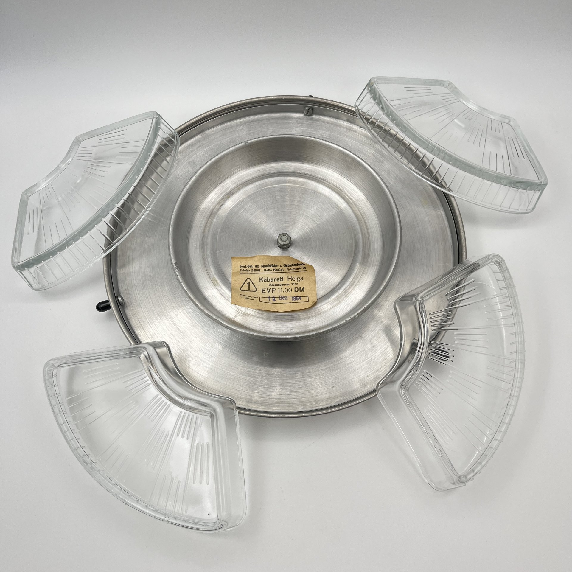 Менажница четырехсекционная на вращающемся основании