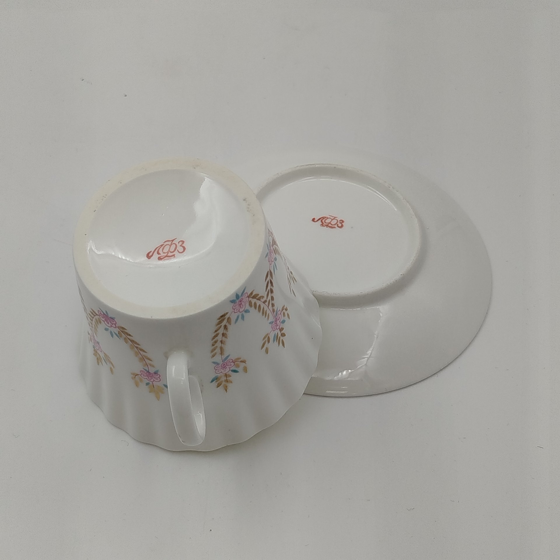 Чайная пара "Цветочная гирлянда", форма "Одуванчик"