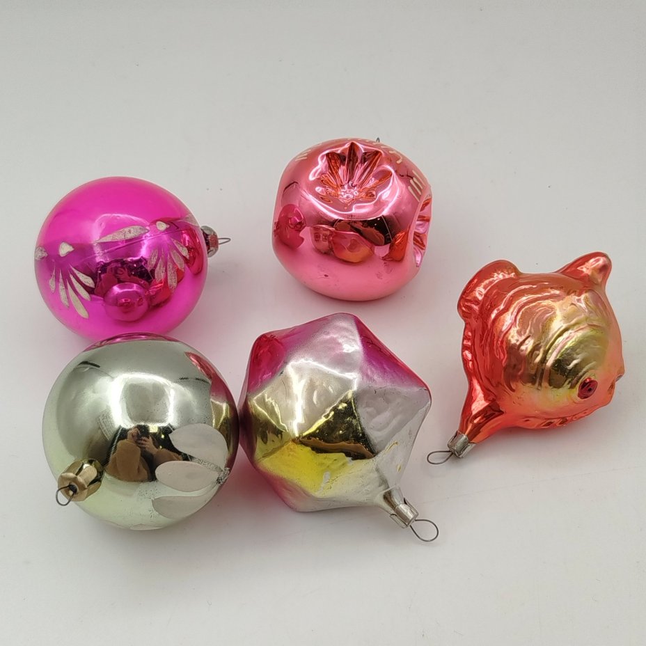 Набор из 5-ти ёлочных игрушек разной формы и размера, стекло, роспись, металл, СССР, 1950-1970 гг.