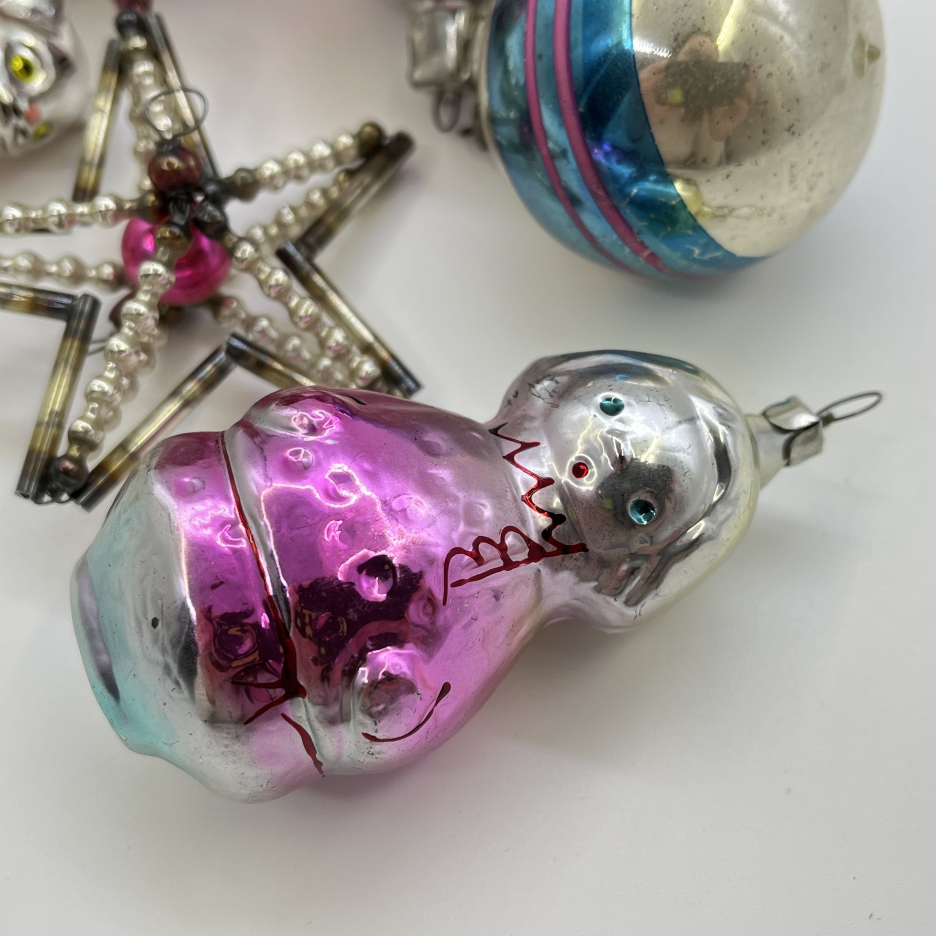 Набор из 6-ти винтажных ёлочных игрушек различных форм и расцветок, стекло, краска, металл, СССР, 1960-1980 гг.