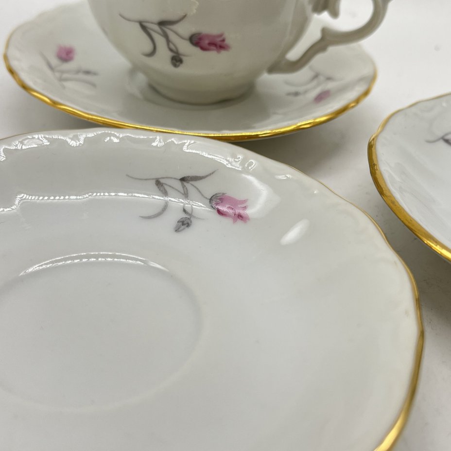 Набор из чайной пары и 2 блюдец с цветочным декором, фарфор, золочение, деколь, Moritz Zdekauer (MZ), Чехословакия, 1920-1950 гг.