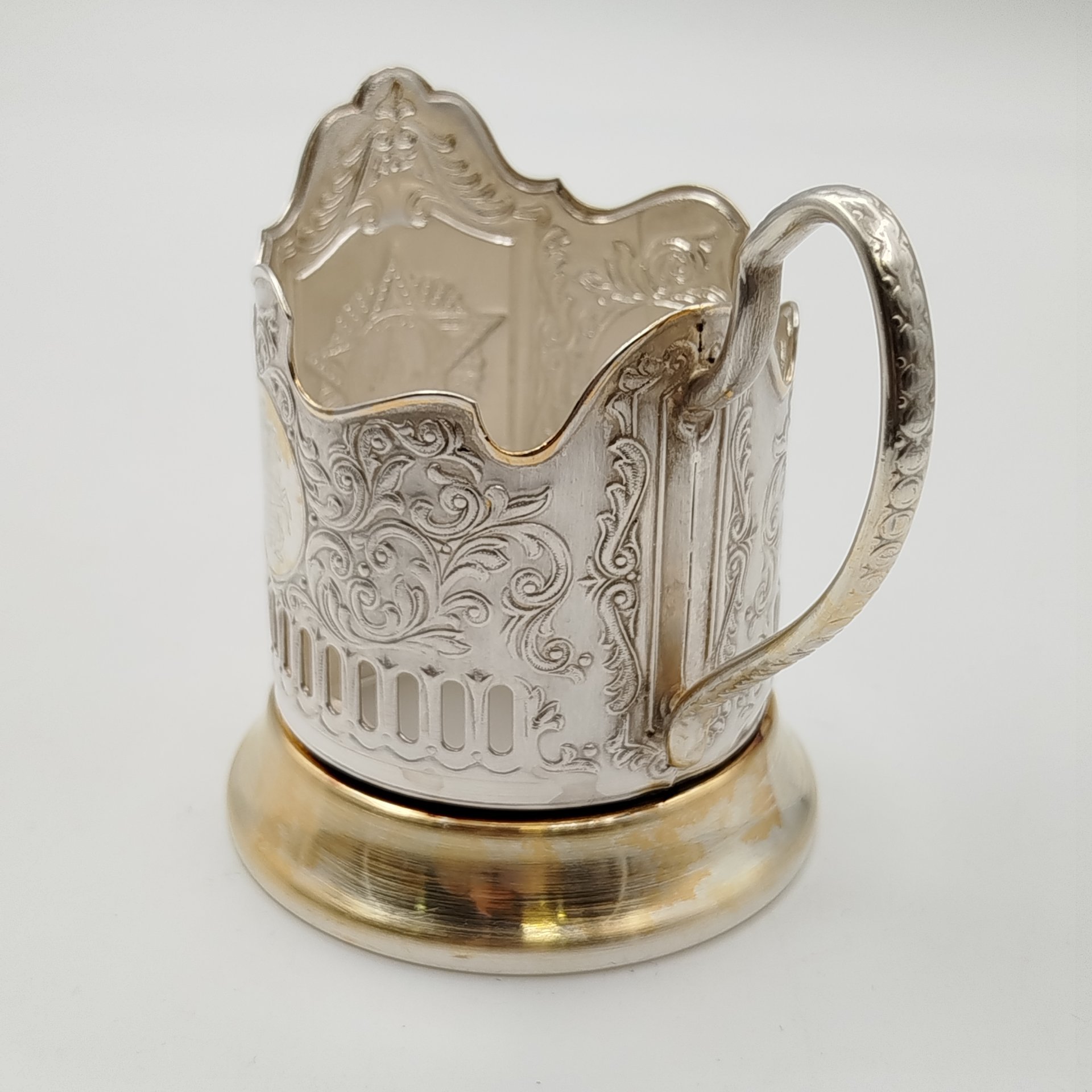 Подстаканник "Город-герой Москва"